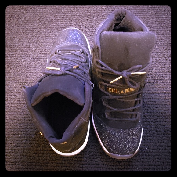 womens jordans size 10